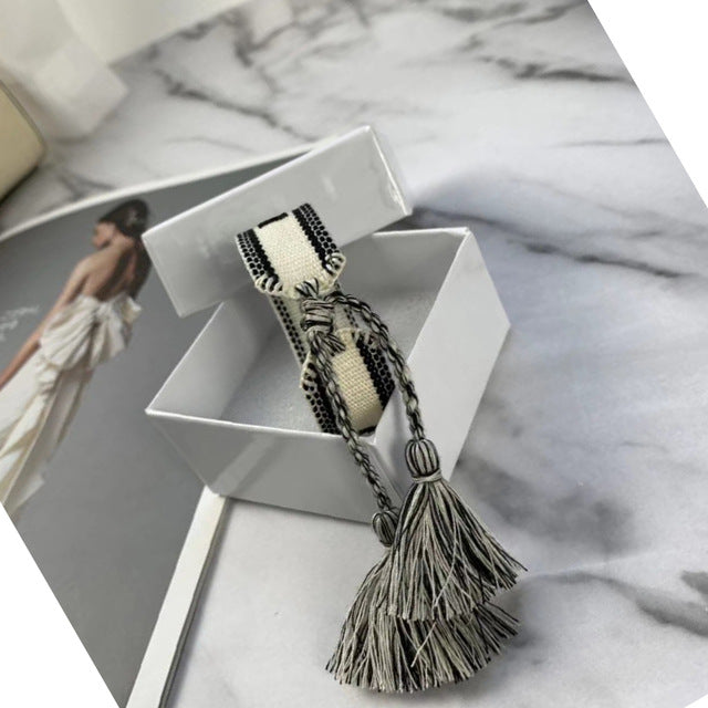 Brand hot sell crafts woven bracelets fabric adjustable letter cotton bracelet trend handmade frienddship bracelet with box set