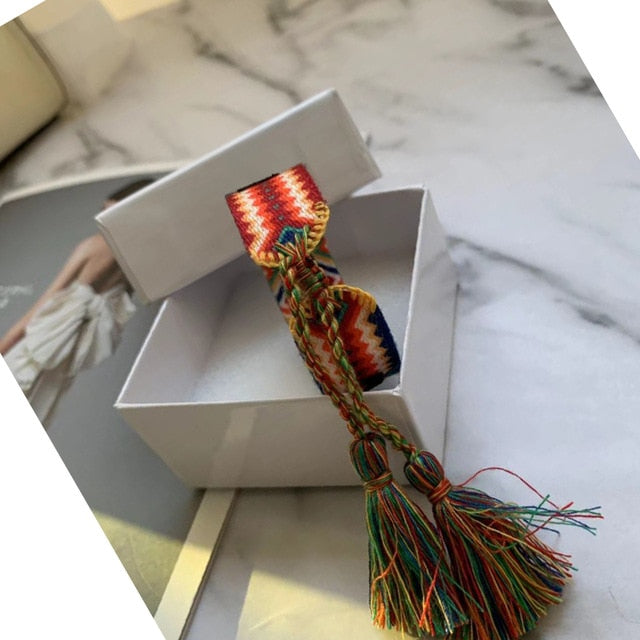 Brand hot sell crafts woven bracelets fabric adjustable letter cotton bracelet trend handmade frienddship bracelet with box set
