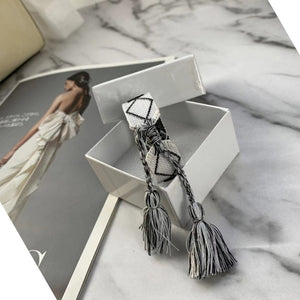 Brand hot sell crafts woven bracelets fabric adjustable letter cotton bracelet trend handmade frienddship bracelet with box set