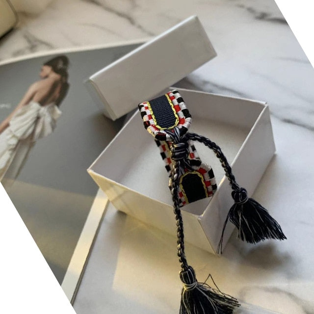 Brand hot sell crafts woven bracelets fabric adjustable letter cotton bracelet trend handmade frienddship bracelet with box set
