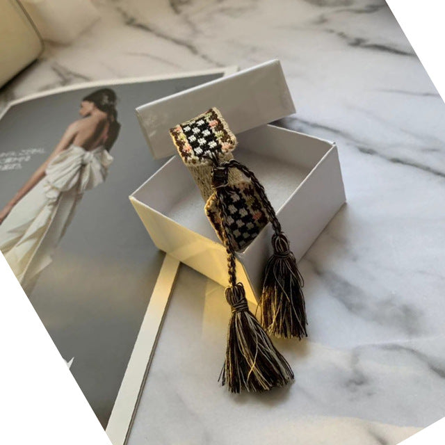 Brand hot sell crafts woven bracelets fabric adjustable letter cotton bracelet trend handmade frienddship bracelet with box set