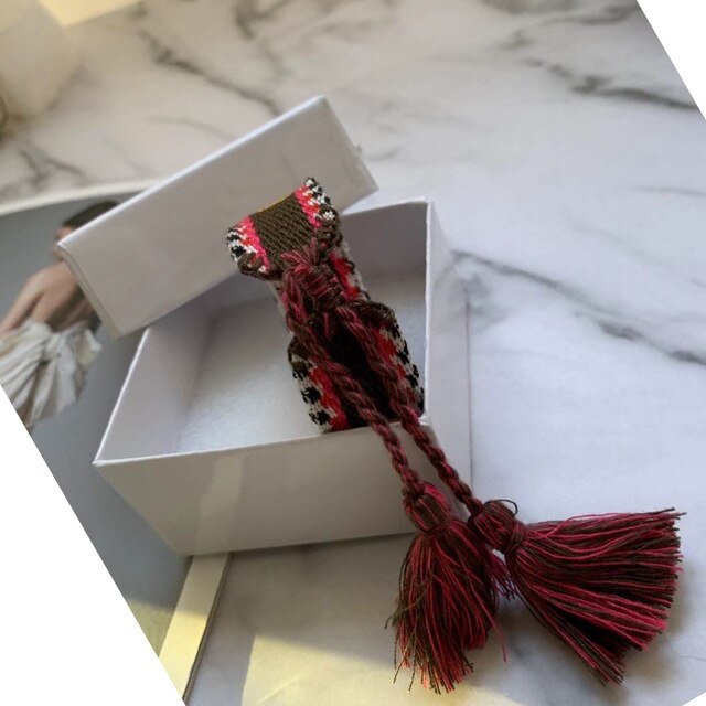 Brand hot sell crafts woven bracelets fabric adjustable letter cotton bracelet trend handmade frienddship bracelet with box set