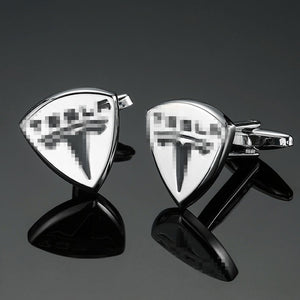 Fashion luxury car logo cufflinks with German cars Japanese cars American cars Korean cars British cars French cars for car fans